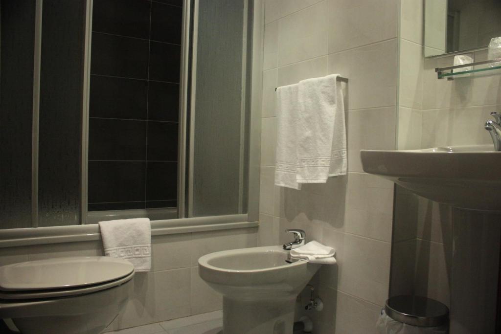 Hotel Delicias - Üç Kişilik Oda