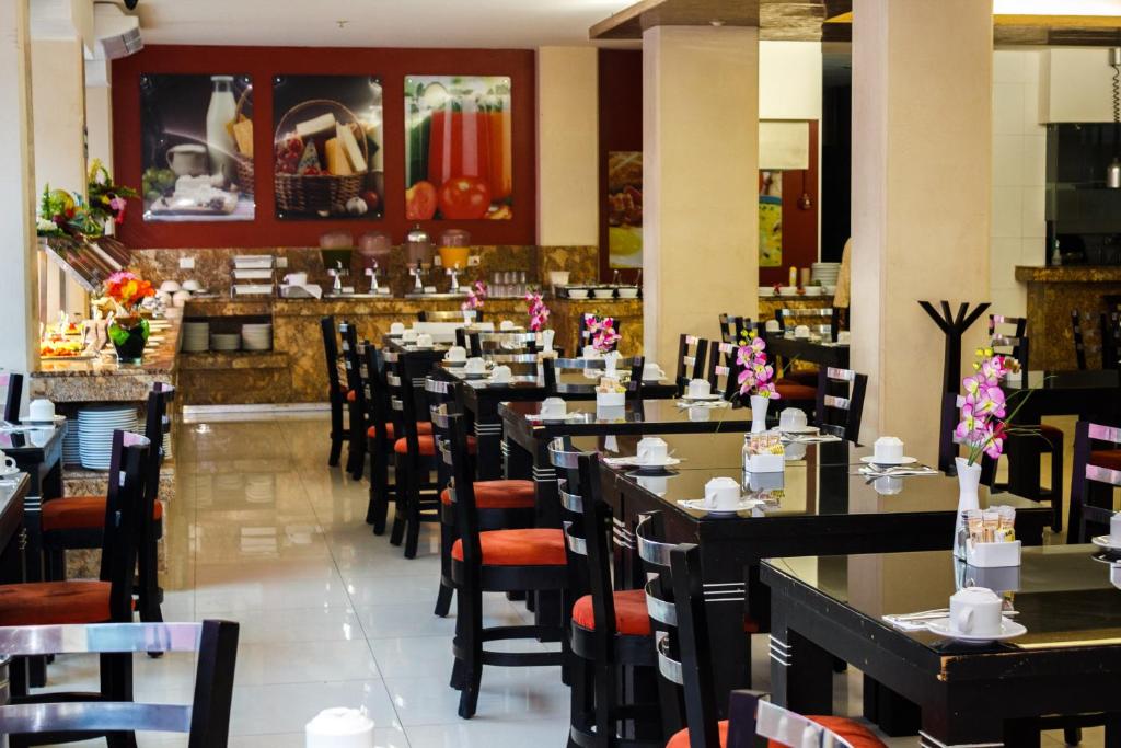 Restaurace v ubytování Hotel El Español Paseo de Montejo