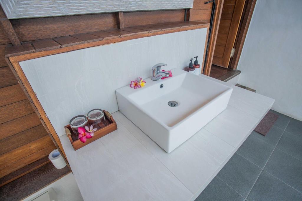 Lembongan Mantra Huts - 1