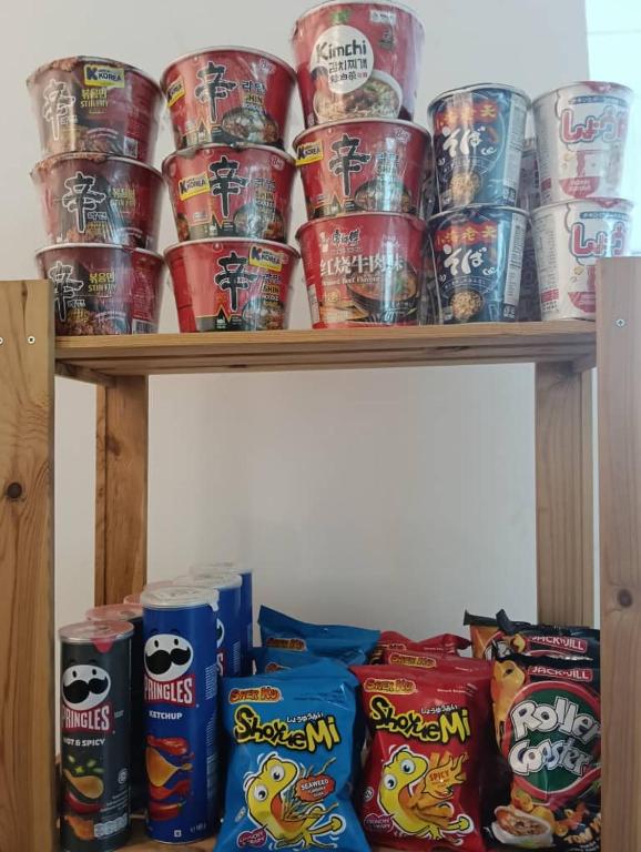 Jídlo v hostelu nebo okolí