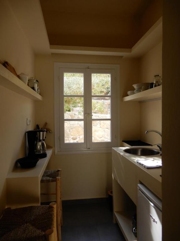 Cucina o angolo cottura di Glarontas