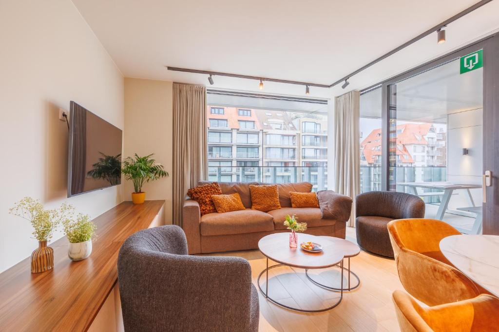 Ein Sitzbereich in der Unterkunft The CORNR Hotel