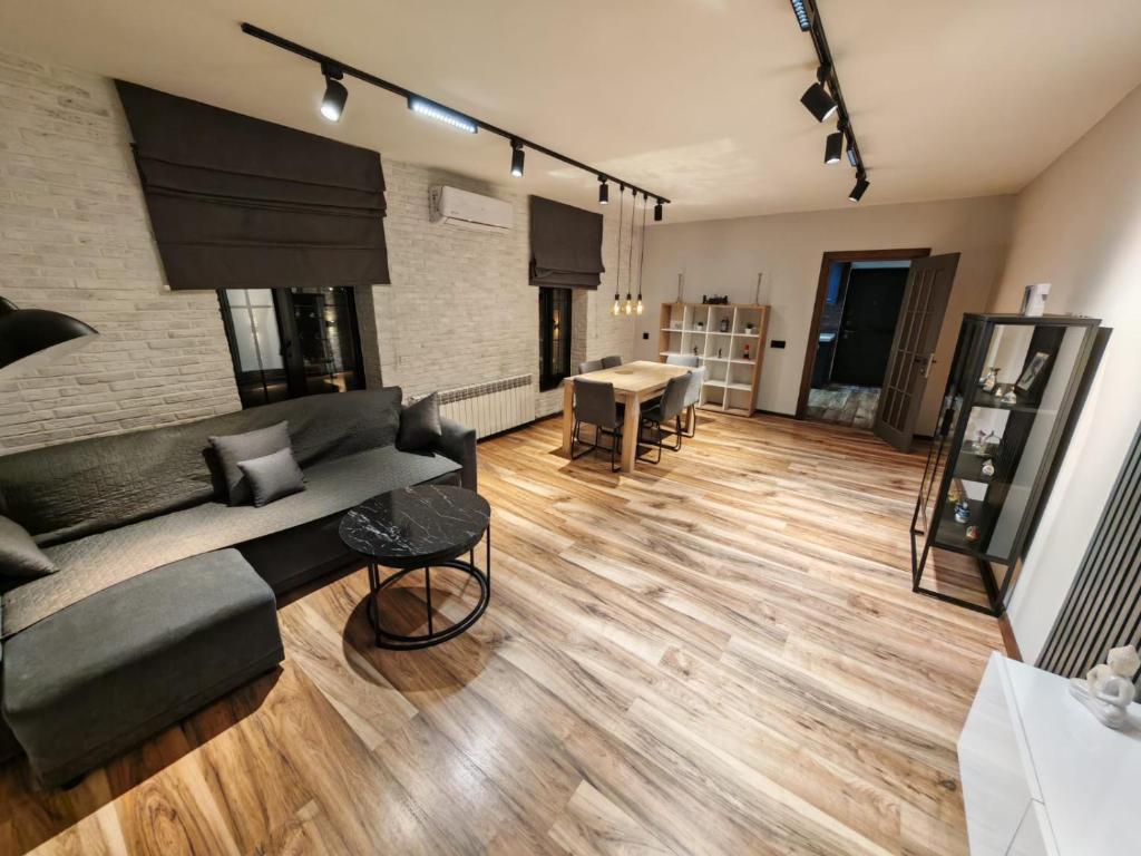 فضای داخلی Sunnyside Bilgah villa 2 در باکو - تصویر ۳