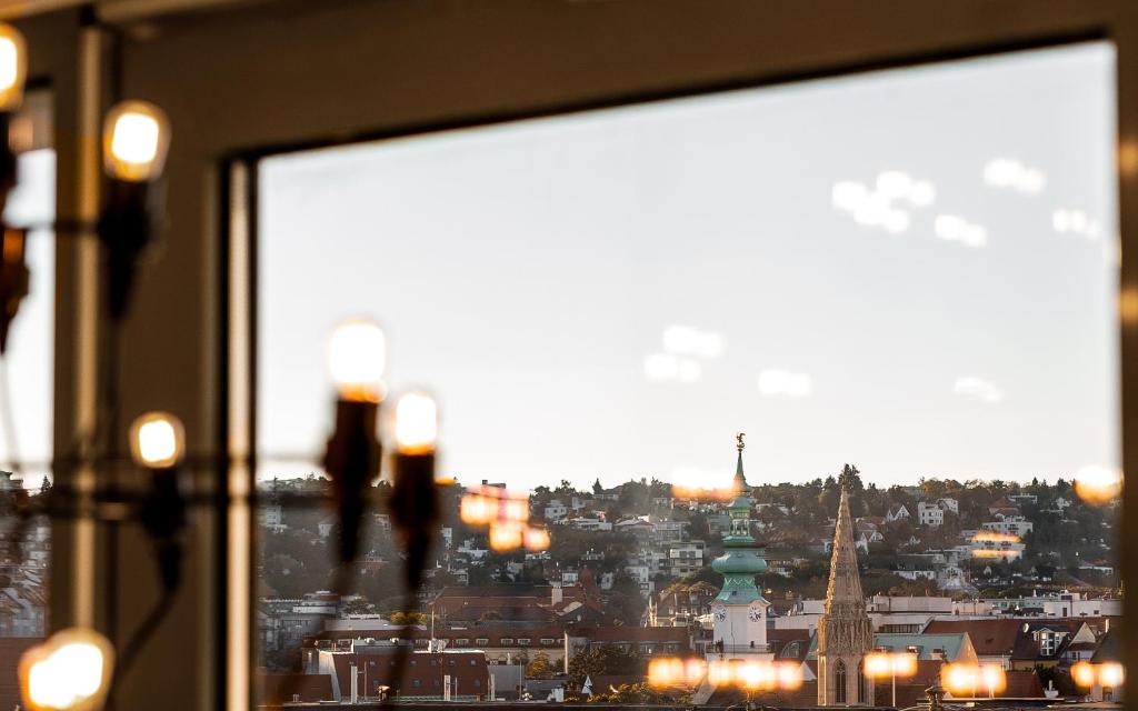 Catalog Boutique Rooms Bratislava - Resim 9