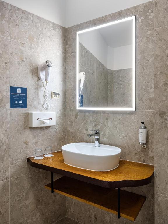 Koupelna v ubytování Hotel Batory