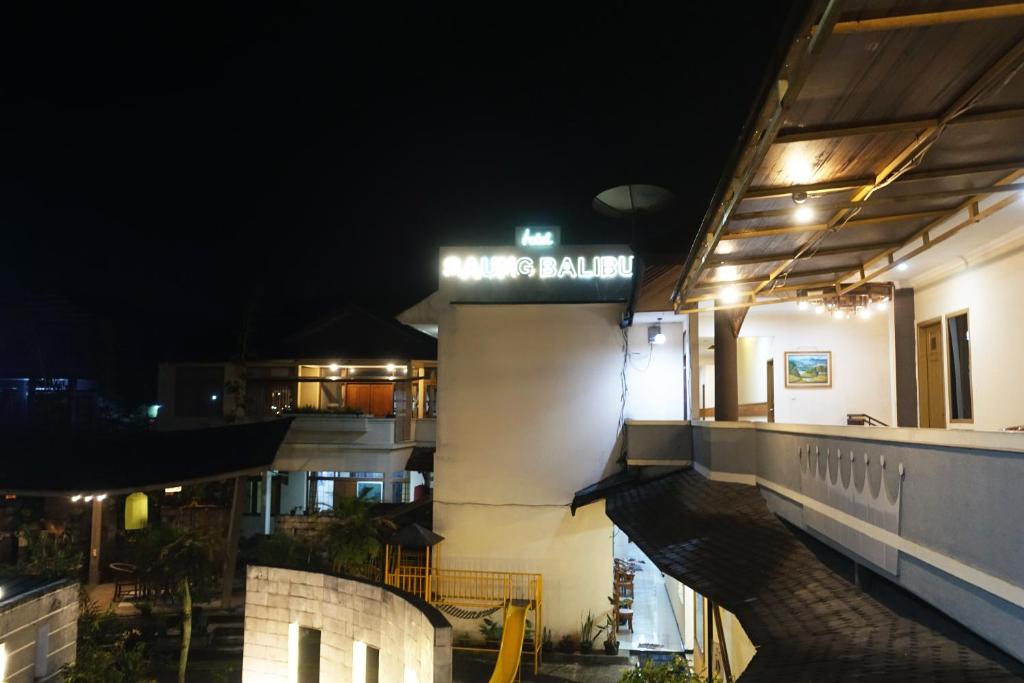 Balkón nebo terasa v ubytování Saung Balibu Hotel