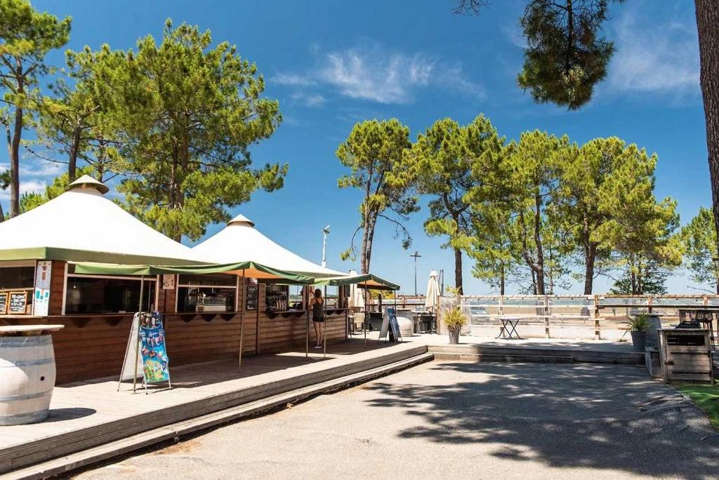 Fotografie z fotogalerie ubytování Camping 4 étoiles - Parc aquatique - eeic0i v destinaci Biscarrosse