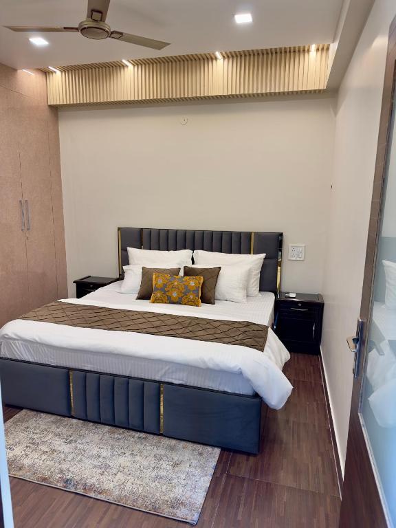 Foto sihtkohas Ghaziabad asuva majutusasutuse Nest by VVIP galeriist
