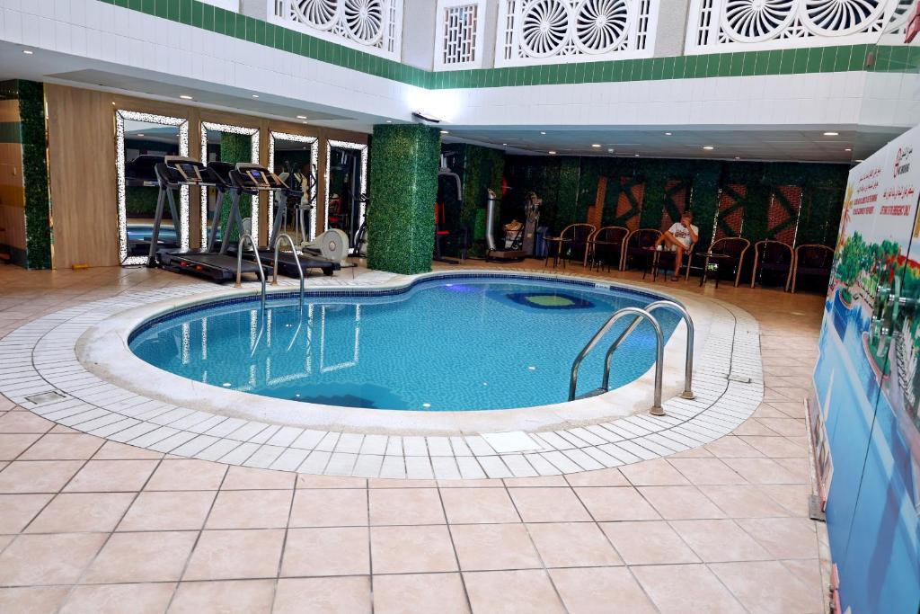 Queens Hotel Next Sabkha Bus Station - Resim 46