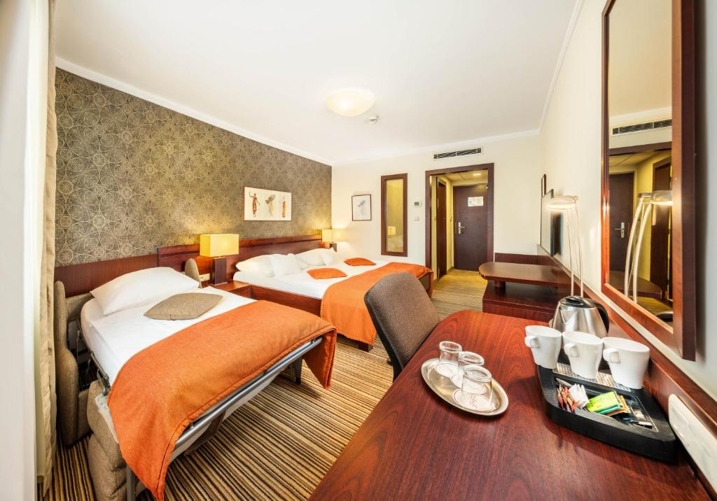 Apollo Hotel Bratislava - Comfort Triple Room