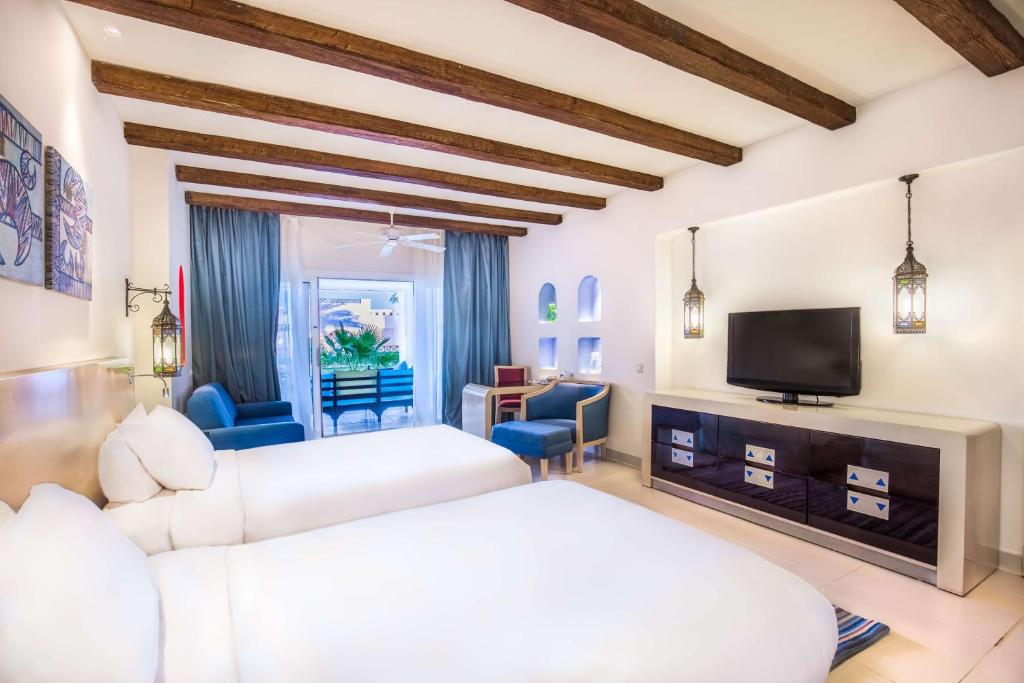 Hilton Marsa Alam Nubian Resort - 12