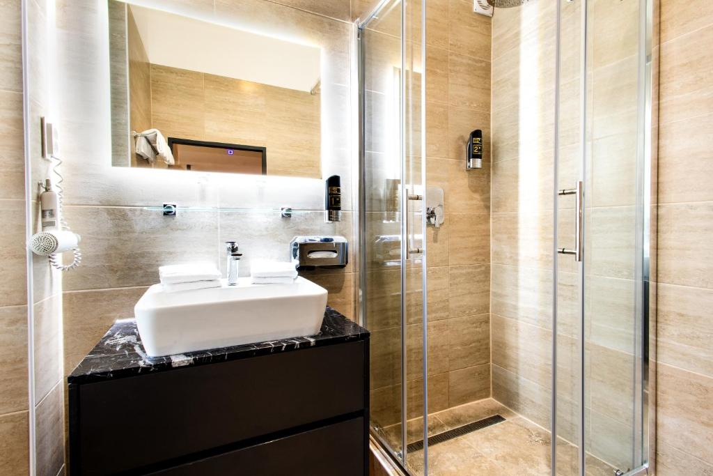 Koupelna v ubytování Vayalen Boutique Hotel