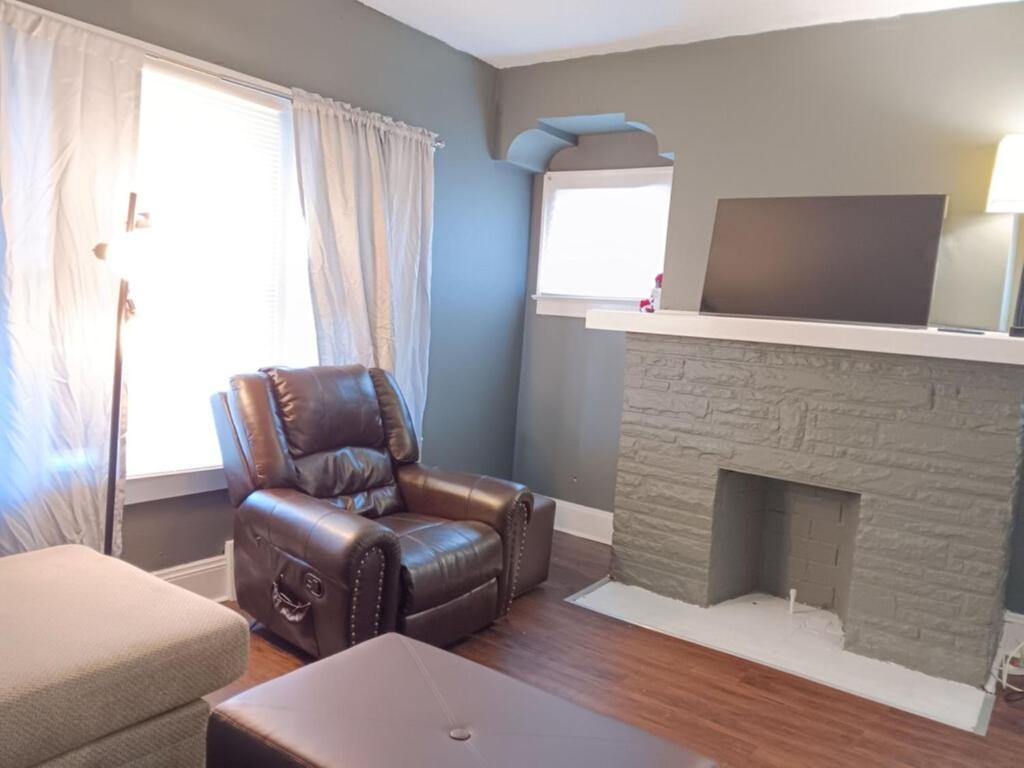 Experience a home near Cleveland Clinic & parks - Two-Bedroom Apartment With Balcony