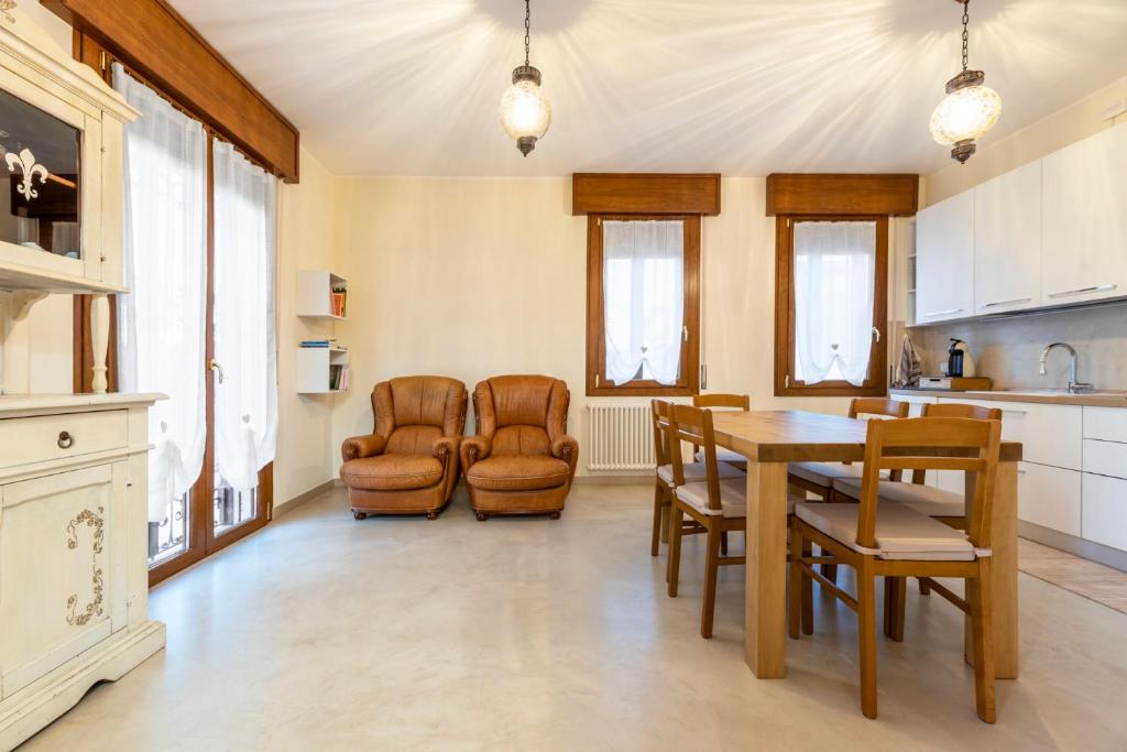 Kuchyň nebo kuchyňský kout v ubytování Domus Tiliae
