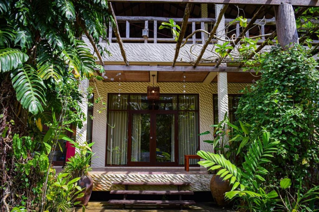 Zahrada ubytování The Mangrove Hideaway Kohchang