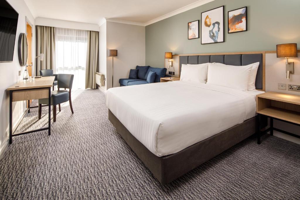 Delta Hotels by Marriott Milton Keynes - 豪华家庭房