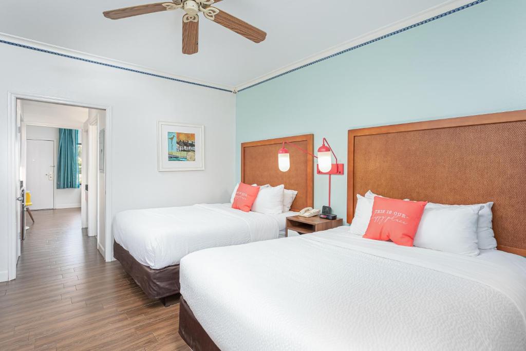 Beachside Hotel and Suites - 