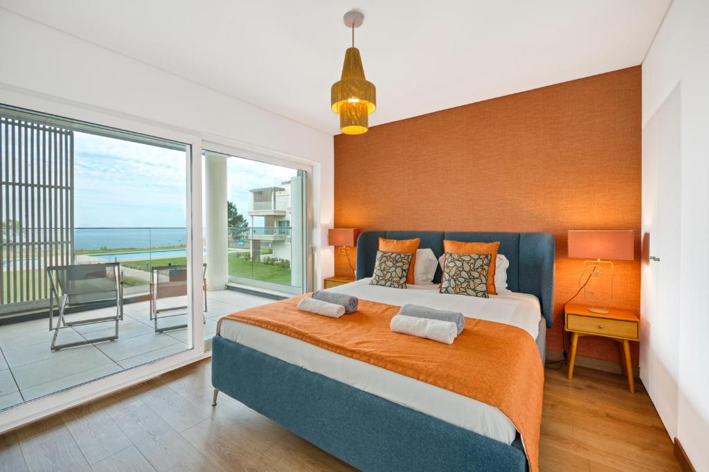 Mar a Vista - Condominium with Pool, Gym and Sea Views 2