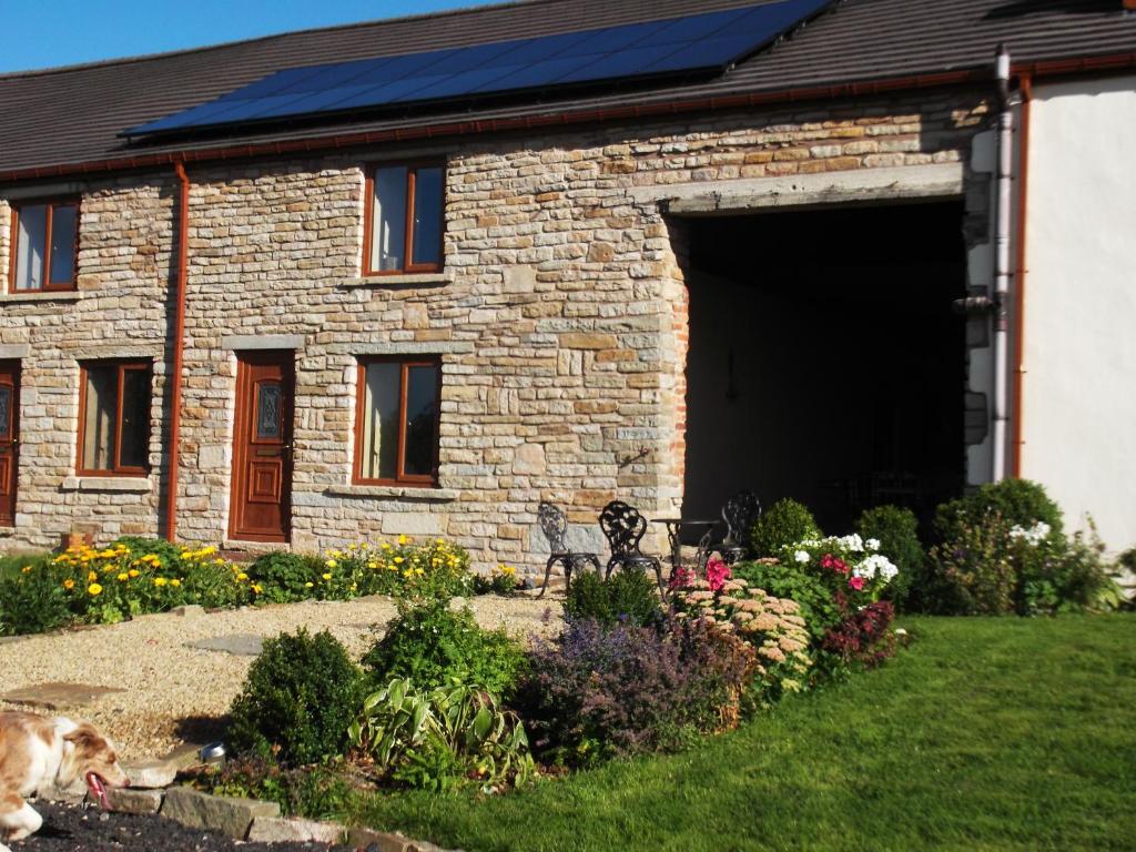 Gallery image of Peers Clough Farm Cottage in Rossendale