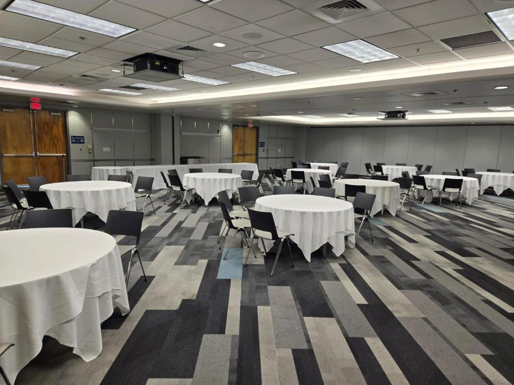 Poslovno područje ili konferencijska dvorana u objektu Miami International Airport Hotel