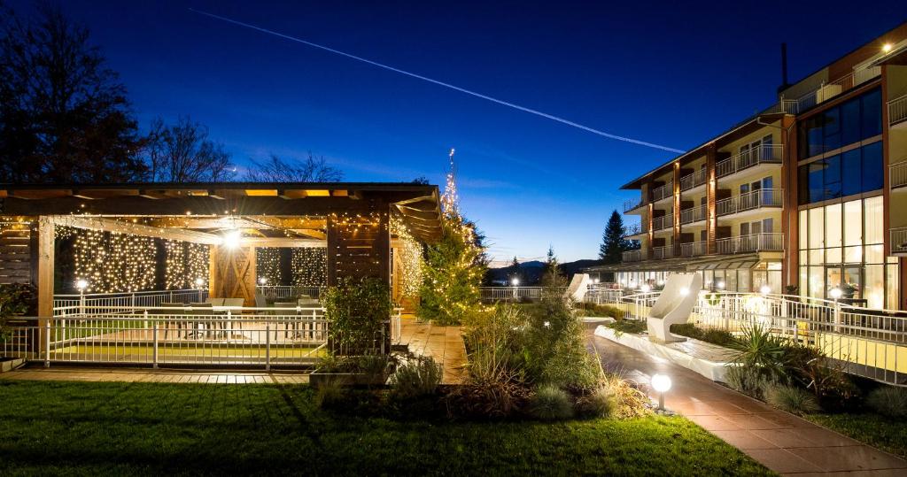 Zahrada ubytování das Balance - Spa & Golf Hotel am Wörthersee
