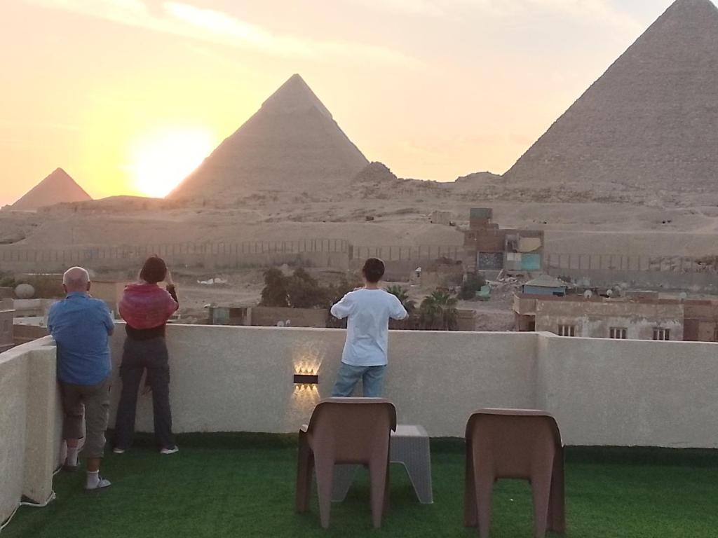 Fotografie z fotogalerie ubytování Berlin -pyramids view v Káhiře