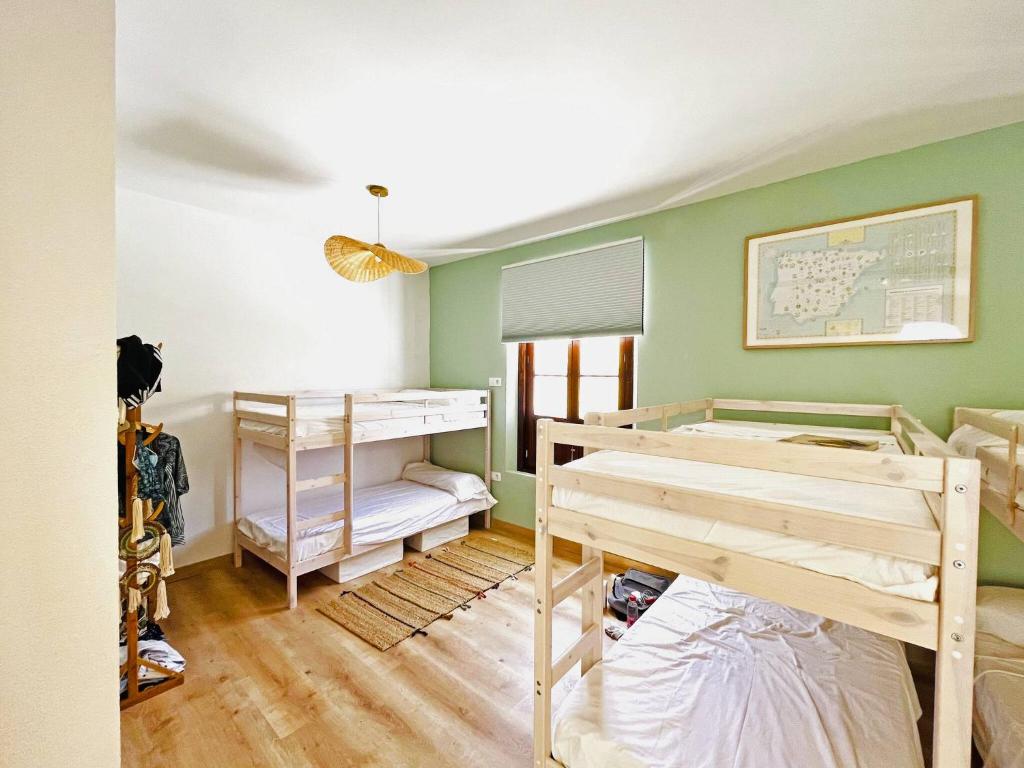 Łóżko lub łóżka w pokoju w obiekcie Villa Velero - Ole Solutions