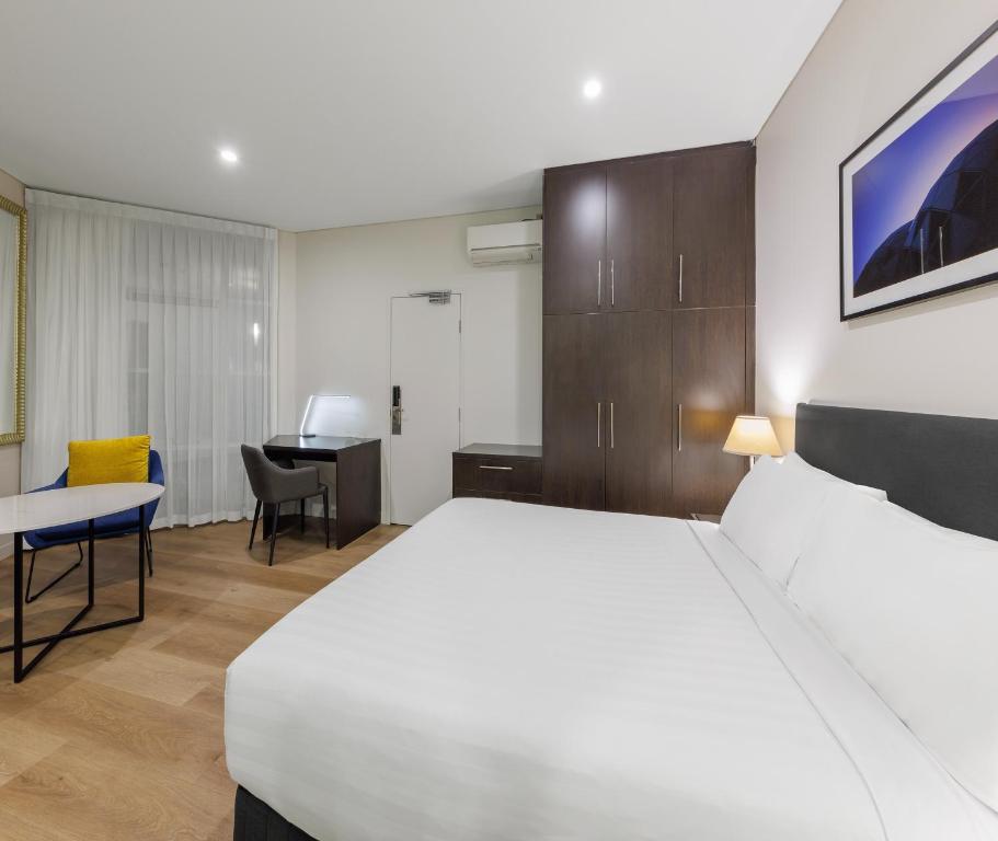 Oaks Melbourne on Collins Suites - Resim 22