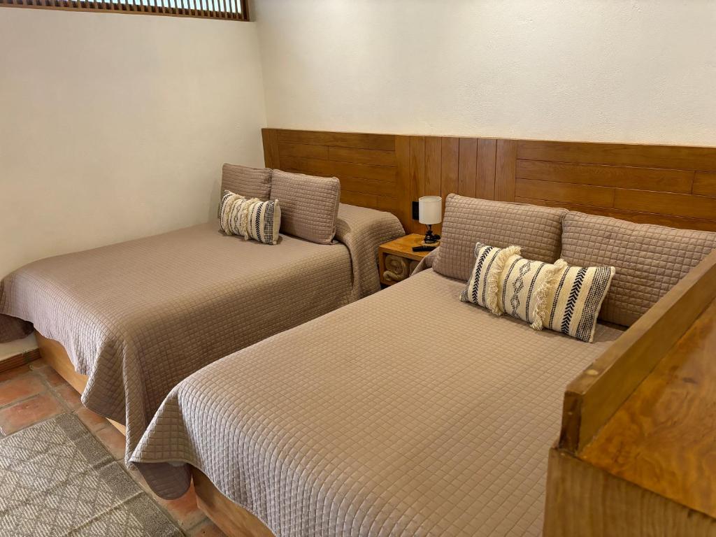 Villa Mosaico - Luxury Lofts - Tweepersoonskamer Met 2 Aparte Bedden