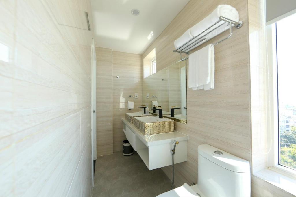 Phòng 2 Giường Đơn Nhìn Ra Thành Phố
