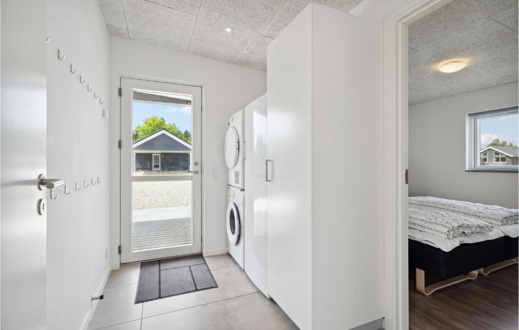 Postel nebo postele na pokoji v ubytování Pet Friendly Home In Nørre Nebel