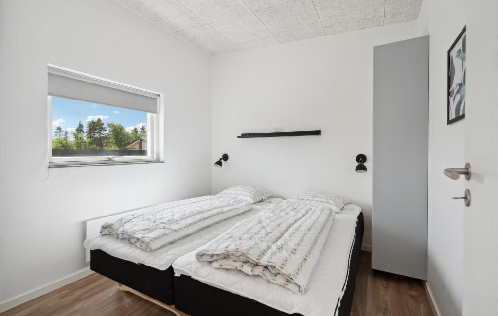 Postel nebo postele na pokoji v ubytování Pet Friendly Home In Nørre Nebel