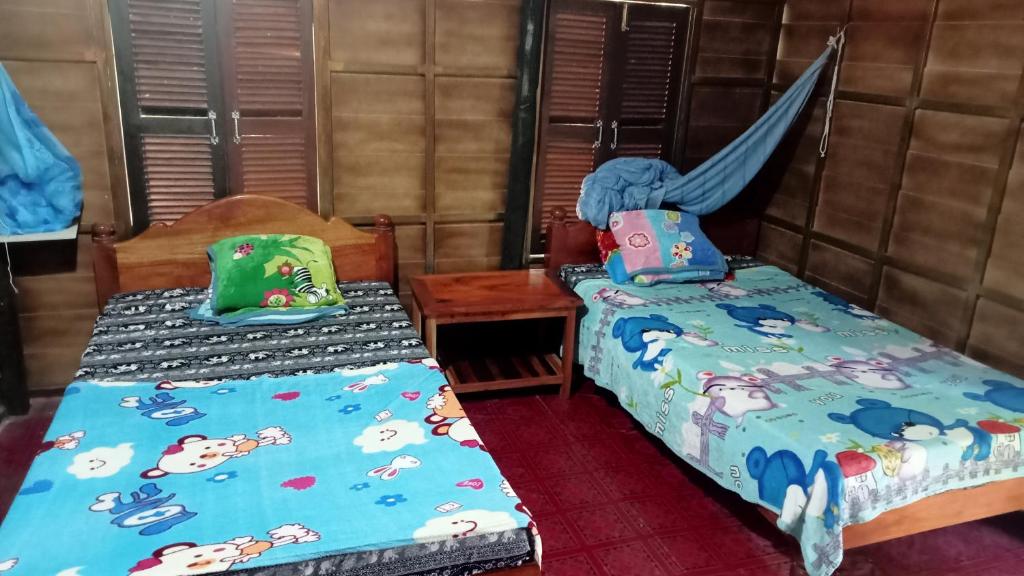 Kakrona Pouk Homestay - Bungalow