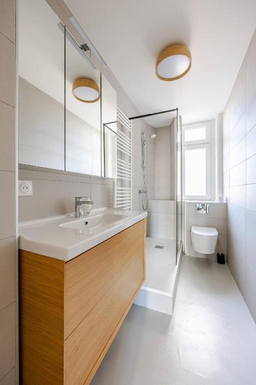 Kúpeľňa v ubytovaní Les chambres du Graoully - Le 109 - Metz Gare - Parking inclus - NO S-model