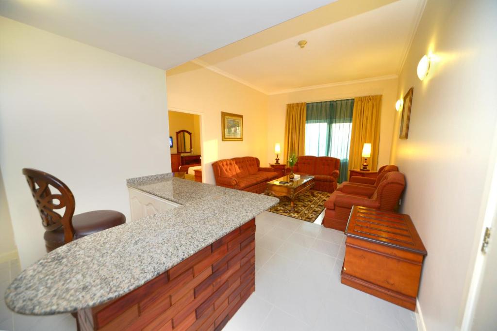 Nejoum Al Emarat - Resim 44