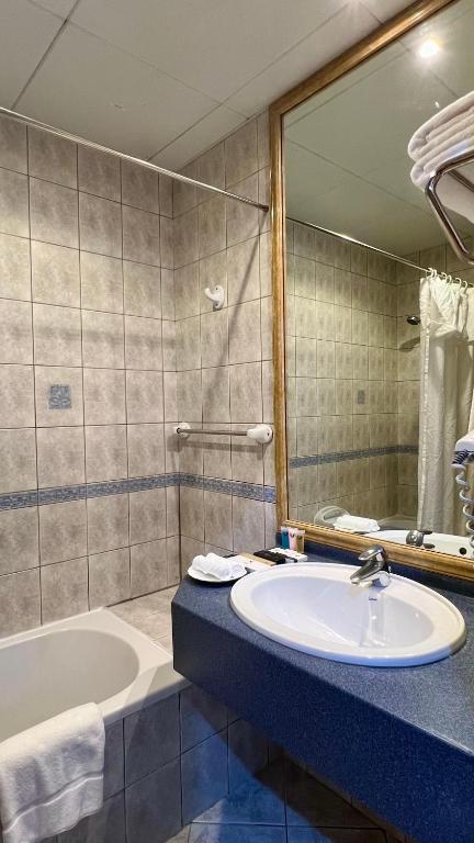 Uptown Hotel Apartments Abu Dhabi by Gewan - Resim 3