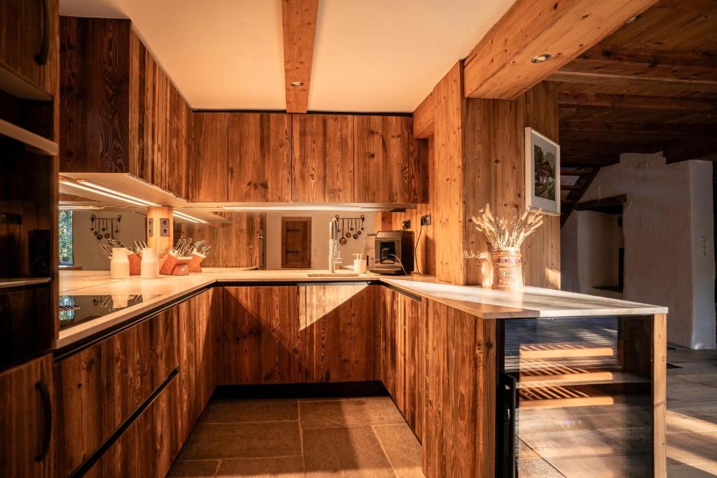 Kuchyň nebo kuchyňský kout v ubytování Hunters Lodge