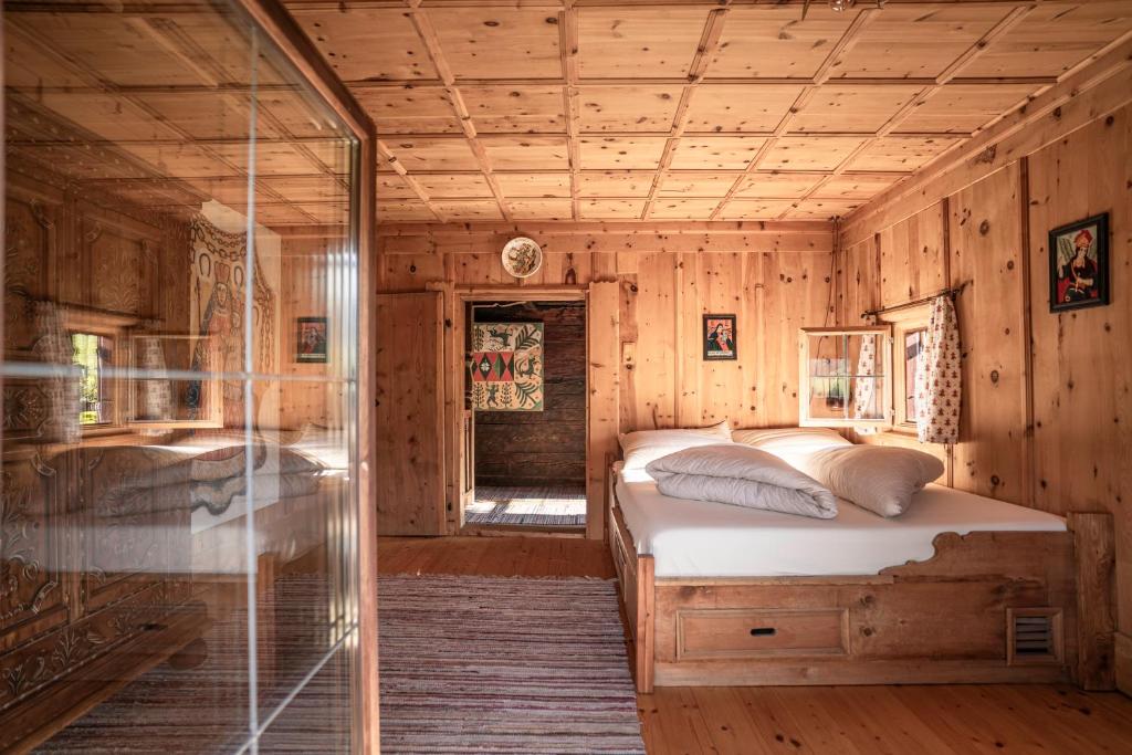 Postel nebo postele na pokoji v ubytování Hunters Lodge