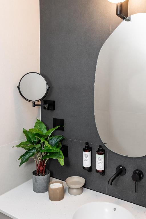 Catalog Boutique Rooms Bratislava - Resim 34