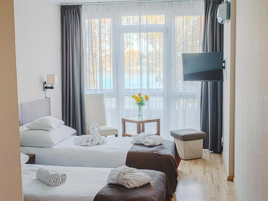 Holiday Beach Budapest Wellness Hotel with Sauna Park - Double Or Twin Room