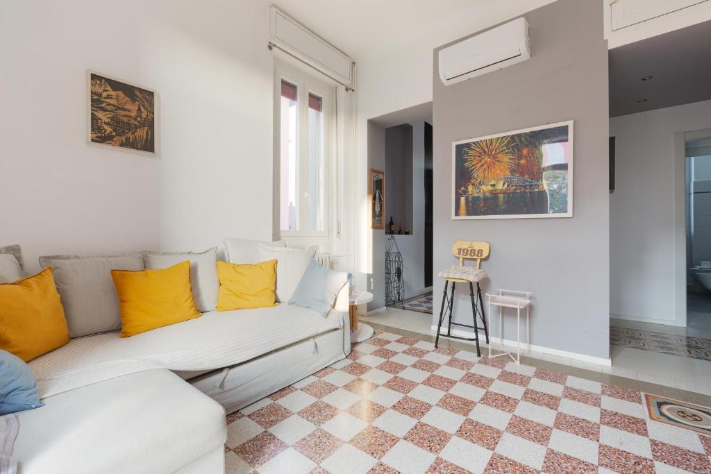GuestHost - M4 Argonne Cosy Apartment