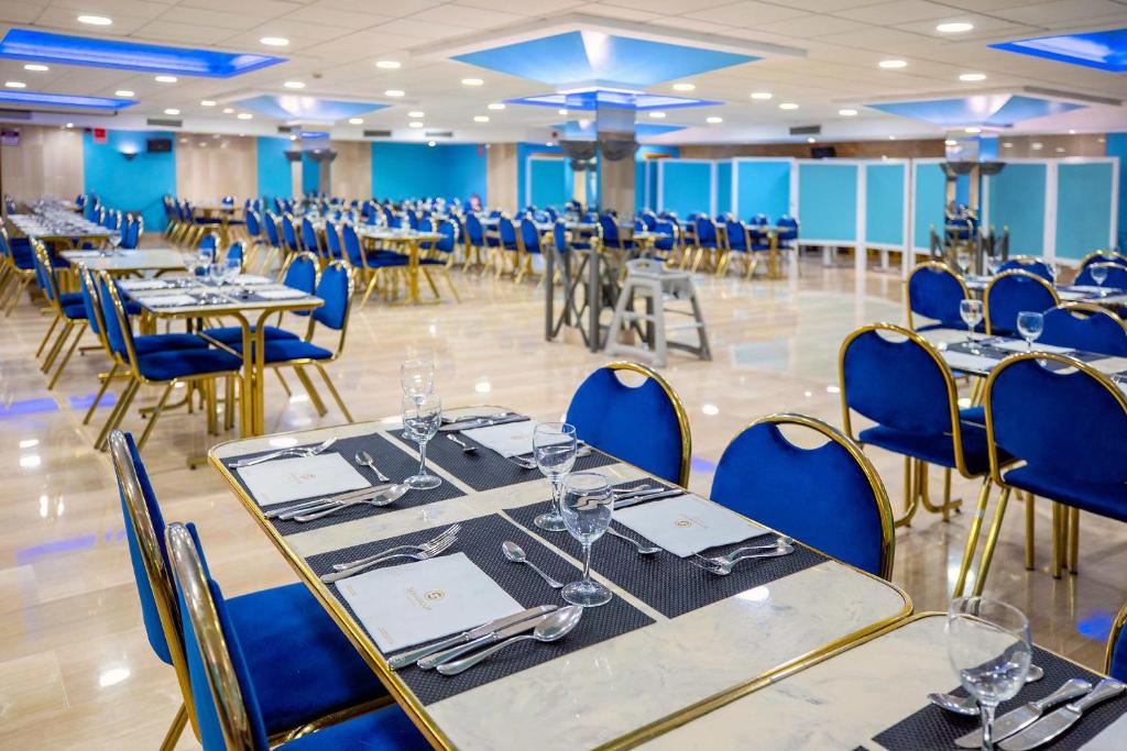 Restaurace v ubytování Hotel Servigroup Diplomatic 4 Sup