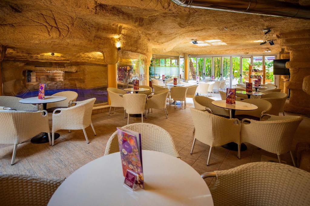 Restaurace v ubytování Hotel Servigroup Diplomatic 4 Sup