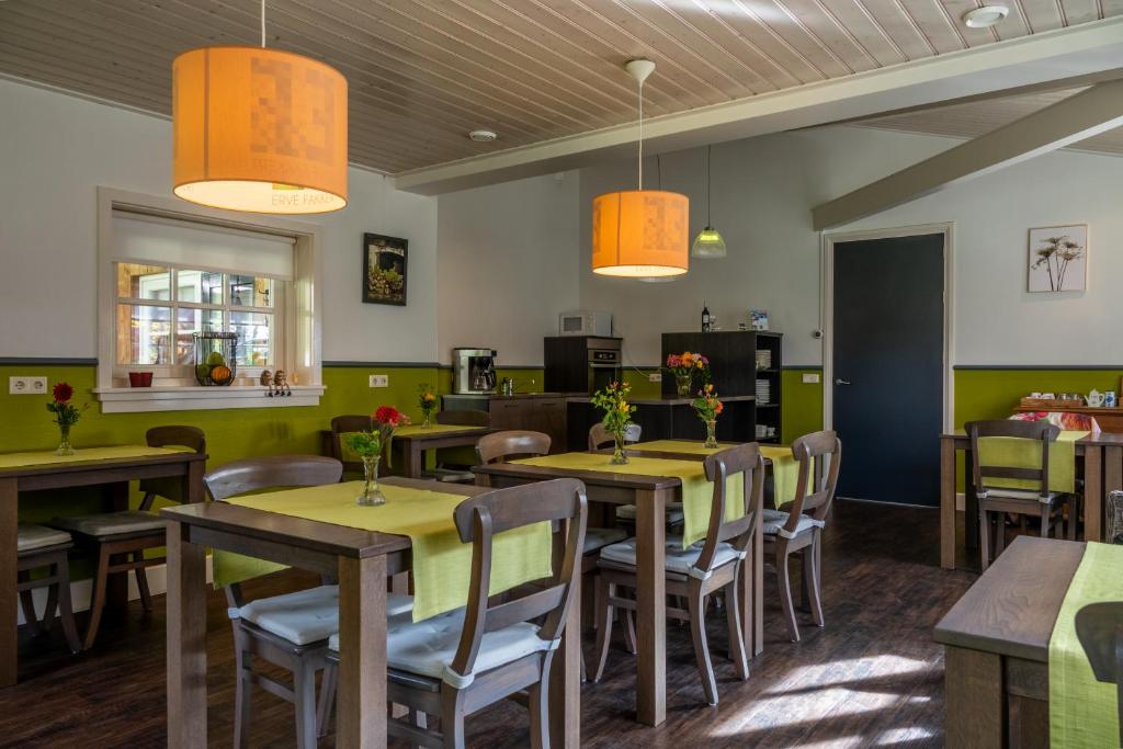 Erve Fakkert - 淋浴的单人间