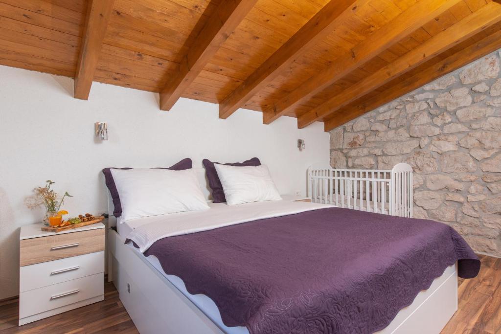 Posteľ alebo postele v izbe v ubytovaní Traditional Comfort Casa Natura with 36m2 Pool