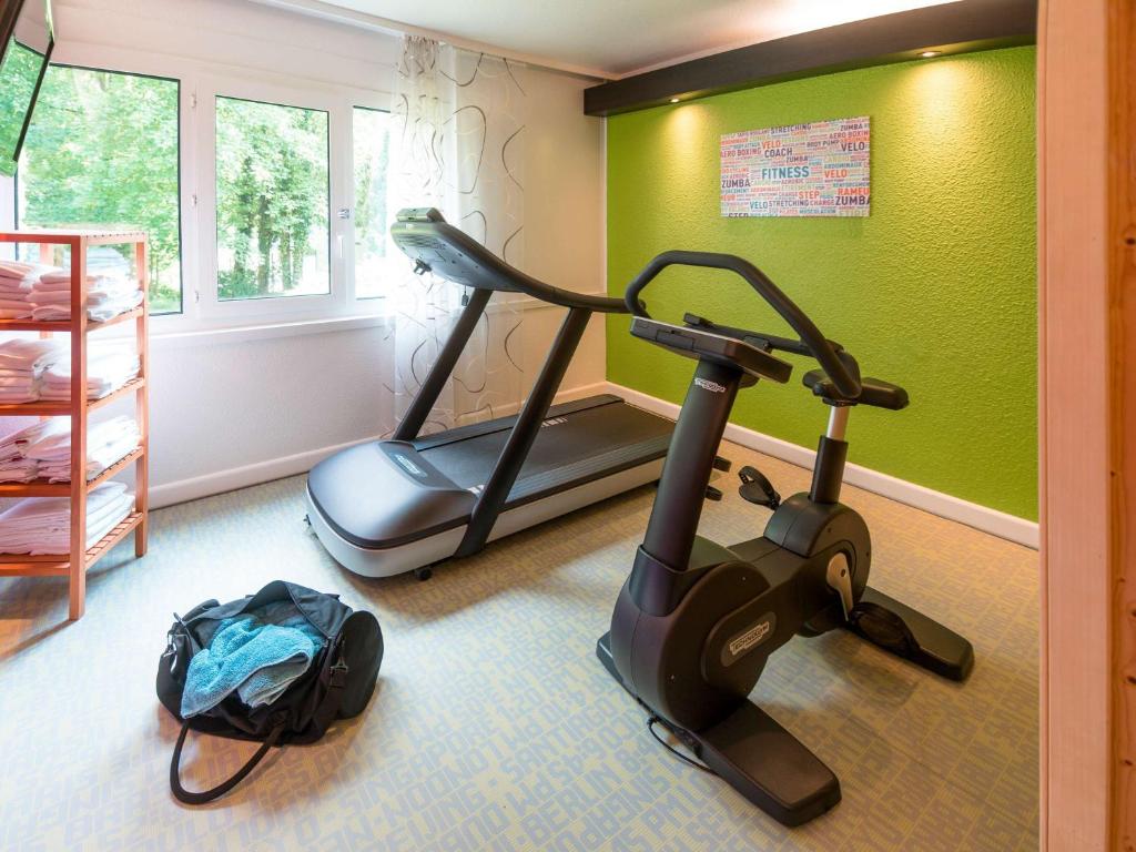Fitness centrum a/nebo fitness zařízení v ubytování ibis Styles Besançon