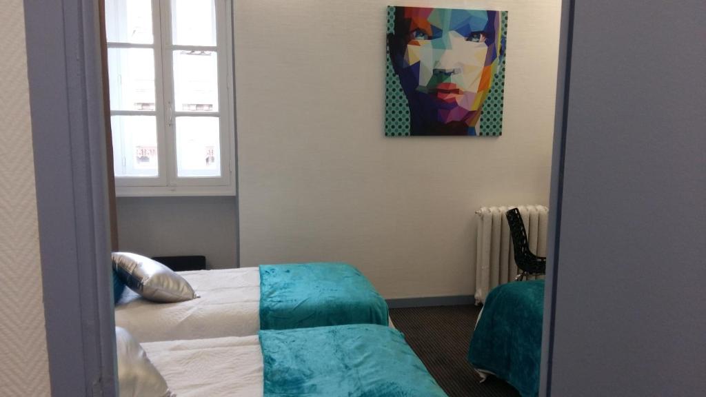 Hôtel Le Capitole - Resim 2