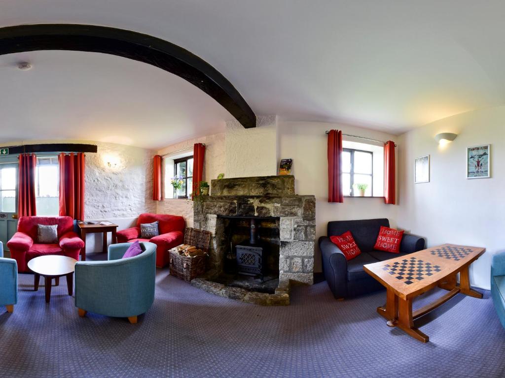 Posezení v ubytování YHA Dartmoor