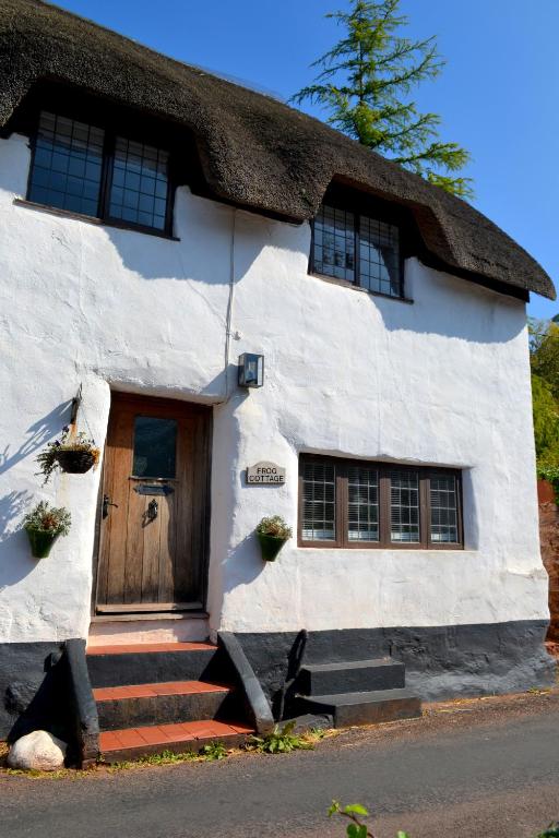 Frog Cottage