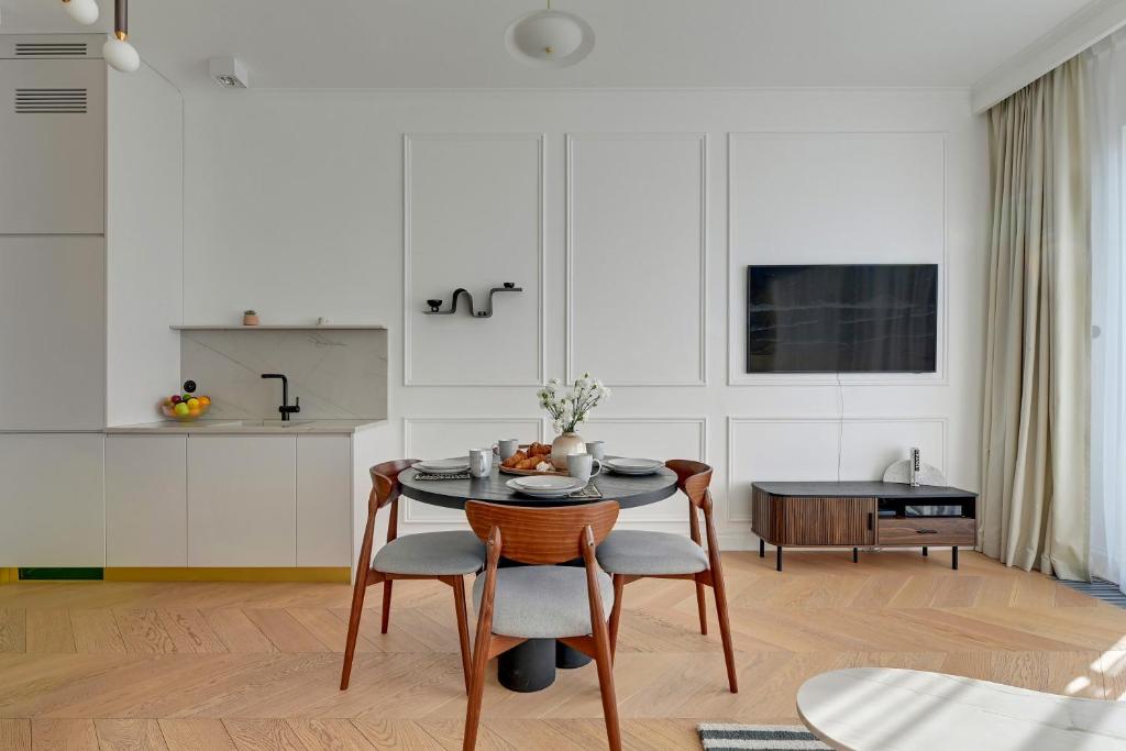 Brabank Riverside Premium Suites & Free Parking by Downtown Apartments